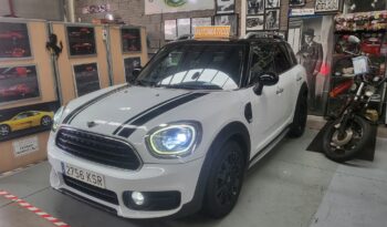 AUTOMATIC Mini Countryman, Cooper, 1.5 petrol AUTOMATIC, 136cv, year 2018, 100,000km, full option with navigation and parking cameras etc, sold with 1 year guarantee, asking 23,995e. 100% no deposit finance available. Tel 922 736451