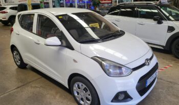 Hyundai I10, year 2016, one owner with 112,000km, music, air-conditioning, automatic gears etc, sold with 1 year guarantee, asking 7,995e. 100% no deposit finance available. Tel 922 736451