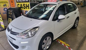 Citroen C3 1.2, 82cv, year 2013, 154,000km, music, air-conditioning etc, sold with 1 year guarantee, asking 4,995e. Tel 922 736451