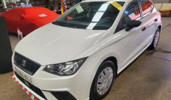 VW Polo 1.0 turbo, año 2018, 126.000km, música, aire acondicionado etc, se vende con 1 año, pido 9.995e. El 100% de la financiación de los depósitos no está disponible. Tel 922 736451